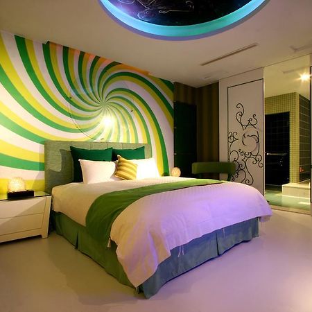 Melody Motel จีหลง ภายนอก รูปภาพ